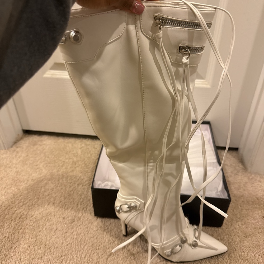 White Heeled Boots
